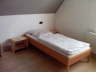 OG-Drei-Bettzimmer_Zimmer1_02