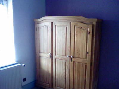OG-Drei-Bettzimmer_Zimmer1_03
